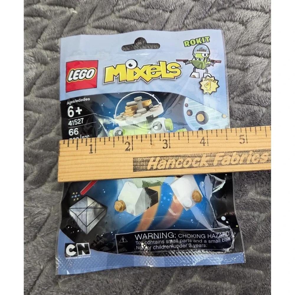 *NEW LEGO Mixels Rokit (41527) Series 4 in sealed polybag 66 Pieces Building Toy